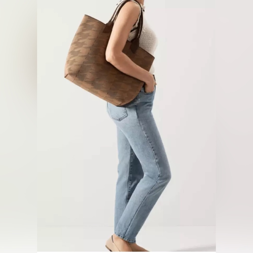 Rothy’s Lightweight Tote Dark Camel Houndstooth Collector’s Edition!!!
